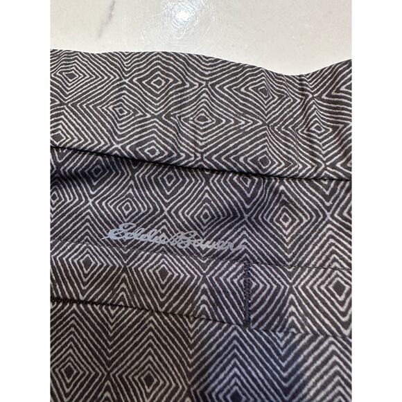 Eddie Bauer Size Medium Shorts - Picture 8 of 9